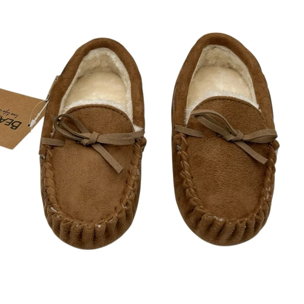 Bearpaw Boys Faux Fur Lined Slippers Size 13-1Y (M) Brown Warm Cozy Winter Shoes